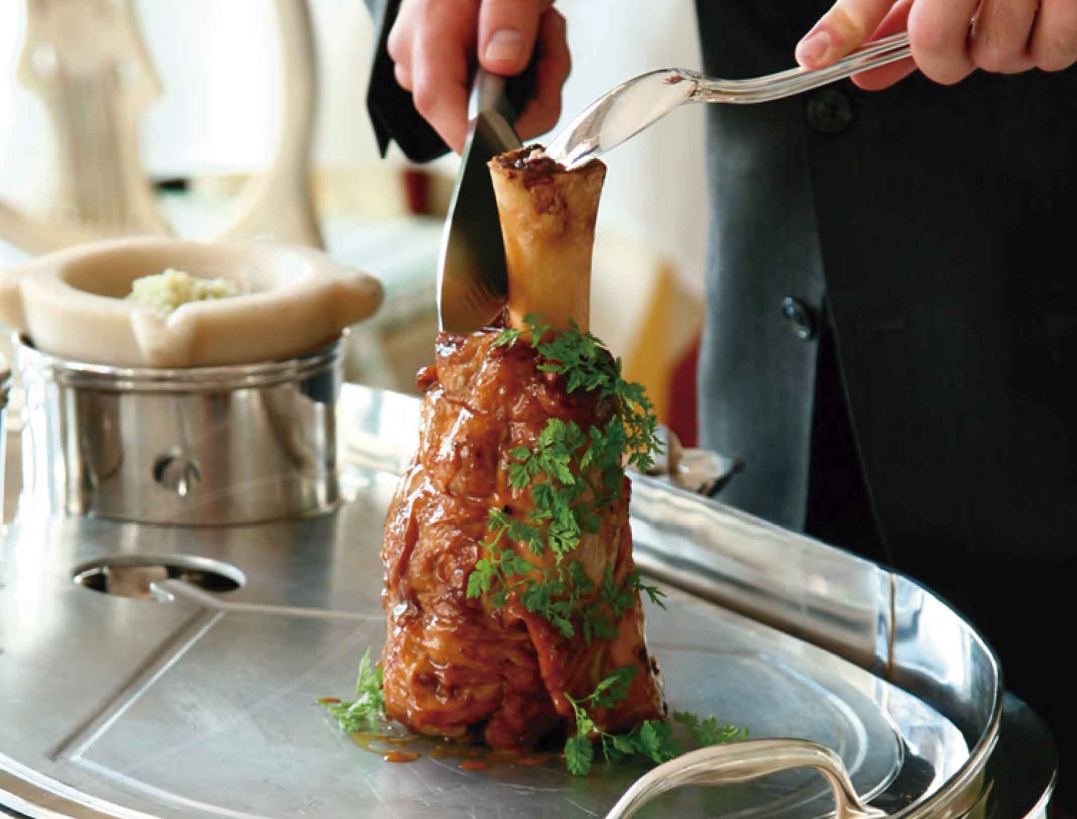 Gastronomia en valdepalacios hunting experience