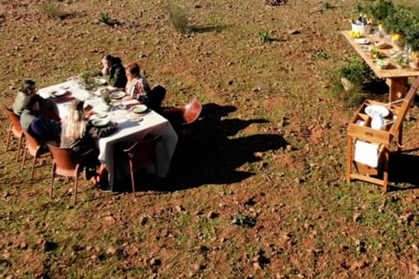 comida en el campo: Turismo y actividades